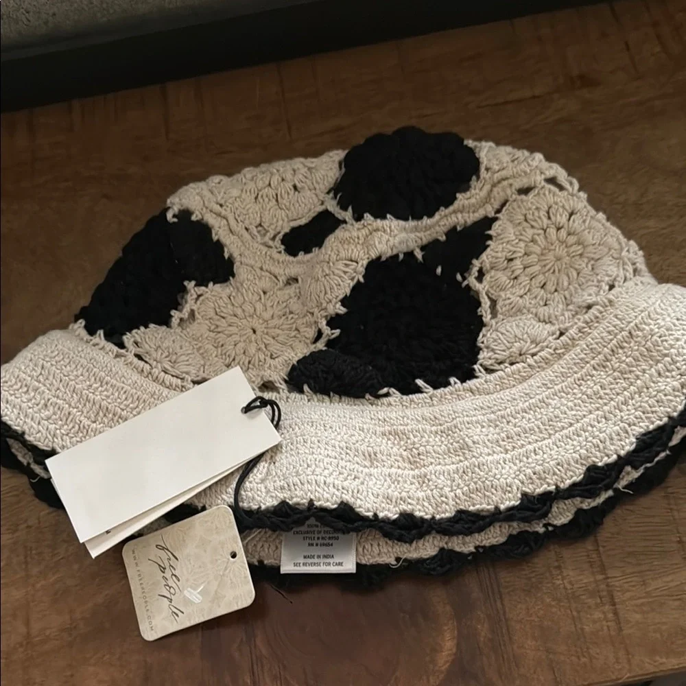 Daniella Crochet Bucket Hat